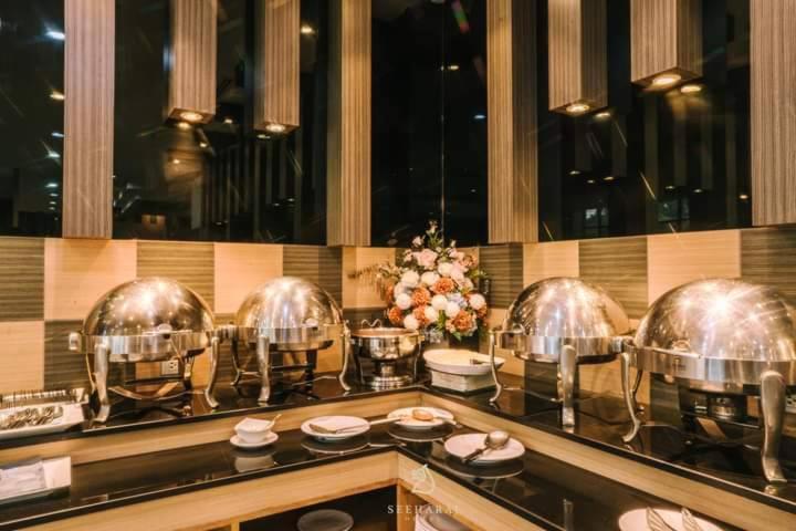 Seeharaj Hotel Uttaradit Luaran gambar
