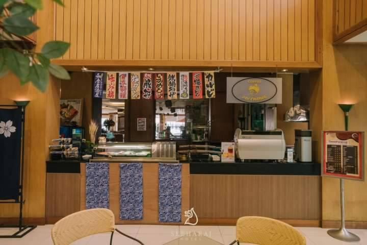 Seeharaj Hotel Uttaradit Luaran gambar