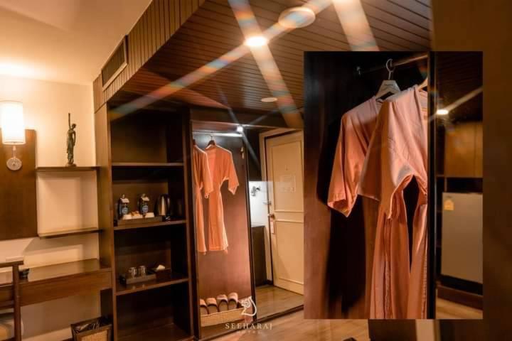 Seeharaj Hotel Uttaradit Luaran gambar